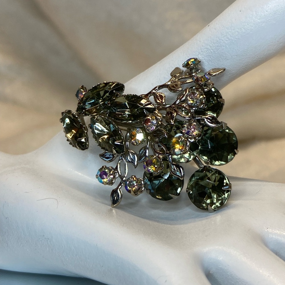 Estate Vintage 1950-1960s Prong Set Aurora Borealis Rhinestone Brooch Pin Smokey - Picture 3 of 9